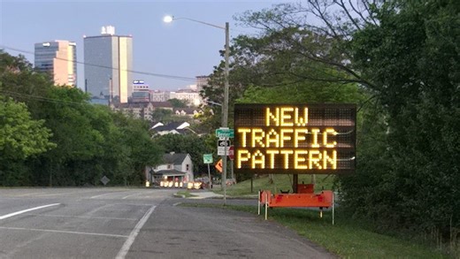 Temporary four-way stop in Knoxville ahead of new roundabout