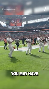 Texas A&M Yell Leaders explained