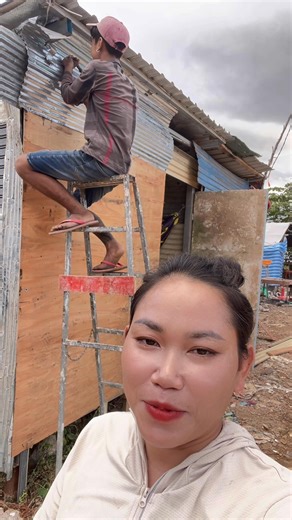 មេឃខ្មៅរកភ្លៀនប្រុសខែងឆាប់ស្រូតបាំងដំបូលផ្ទះអោយហើយ ⛈️ខ្លាចទទឹកស្លាបកូនកុក🫶❤️ | Thach Mlis 2