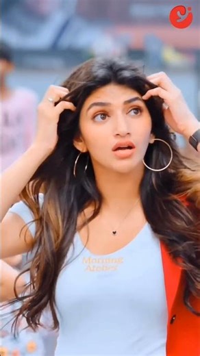 Sreeleela vibing with ramuloo ramulaa❤️🤍#sreeleela #telugucinema #model #actress #shorts #trending