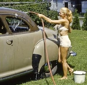 Washing the car in the early 1950s | Classic Carzone