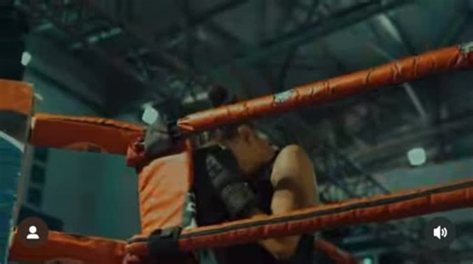 Sabrina chaib 💎 on Instagram: "God did not plant in your heart ❤️the desire to achieve something except 🔥because He knows that💫 you will achieve it.⏳ #box #boxinggirlshype #lowkick #box #k1rules #boxing #girlbox #traning #traning #girltraning #boxer #girlbox #box @e.f.l_tunisia"