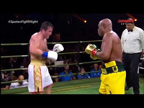 Anderson Silva vs Chael Sonnen 3 | Highlights