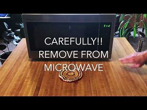 How to Make Easy and Tasty Microwave Kale Chips