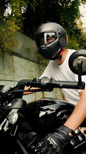 Classic style, modern protection. The Caberg Jet Ghost is built for riders who live and breathe the retro spirit. Ride timeless. Jao Moto SEC Motosupply | Caberg Helmets PH