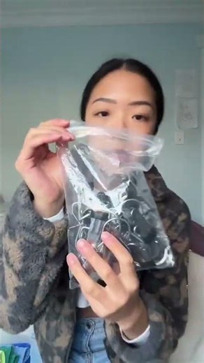 How I organize my activewear: Got these both off temu - 5... #Shorts #karinarunsworld