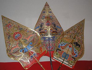 Fungsi dan Makna Wayang Gunungan
