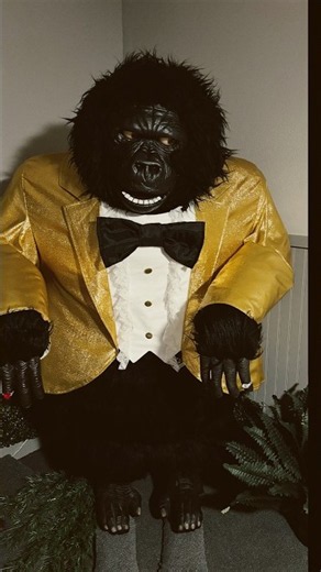 Fatz and the a brief look at the man cave / Fatz Jungle !!#animatronics#80s#mancave