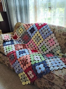 Vintage Vibe Yo-yo Quilt - Etsy