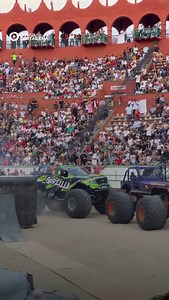 9.2K views · 905 reactions | Godzilla y Dragona en el espectacular show de Monster Truck hicieron vibrar al público antes de su entrada. ⚡️朗 | Canal Cartagena | Facebook