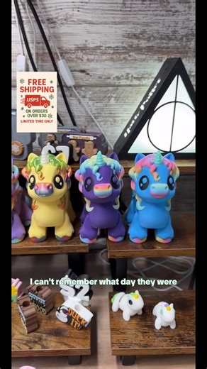 RS3D Umi the Unicorn Piggybank - Adorable Rainbow-Horned Design with Easy-Access Bottom Plug & Custom Color Options Perfect for Kids' Savings Decor Gift