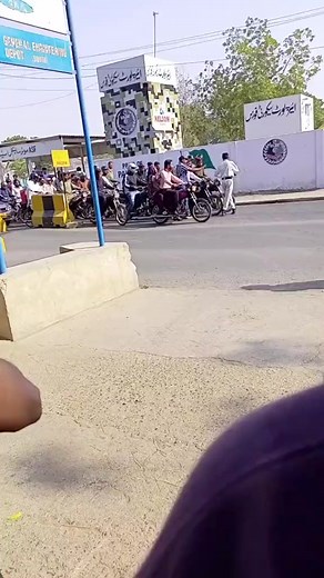 151K views · 2.9K reactions | VIP Culture Na Manzoor | Aam Admi Hi VIP hai Bs ♥️ | Pakistan Property Deals | Facebook