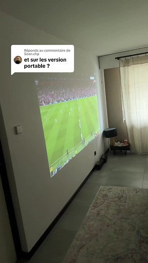Révolution du mini projecteur portable HDR25