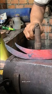 SPLITTING & FORGING STEEL #blacksmith #viralshorts #foryou #xyzbca #handmade #machine #fypシ #metal