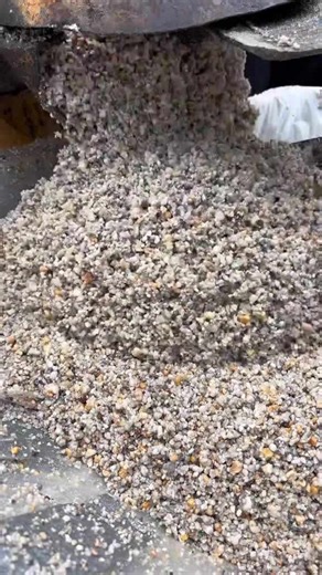 Resin bound patio transformation from mix to smooth finish