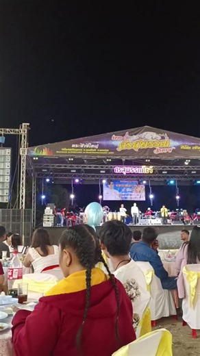 ฝากเนื้อฝากตัวกับพี่ๆน้องๆด้วยครับ โปรดเลือก#พรรคผ่อนไม่เพียงพอ #ครอบครัวทหารอากาศ #AIเปิดการมองเห็นเถอะ #ไทยนี้รักสงบเเต่ถึงรบไม่ขลาด