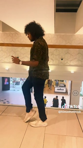 Master the Moonwalk Dance Technique