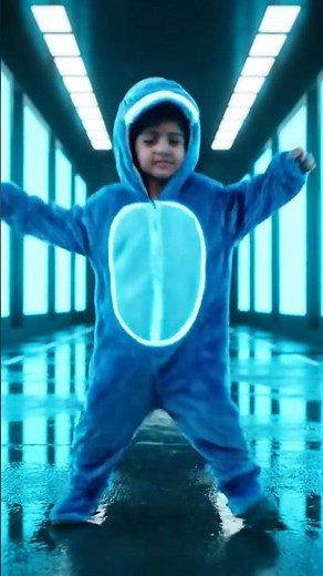 Neon Manatee Baby Dancing Afro-Trap at 136 BPM