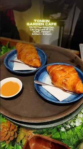 What is the best way to experience authentic coffee like a local in Vietnam?