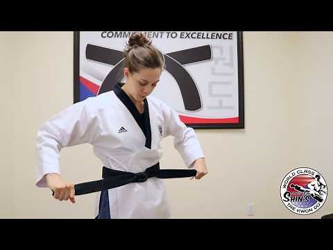 Master Shin's World Class Tae Kwon Do - How to Tie Your Black Belt