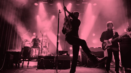 Spoon and the Beths Are Co-Headlining a Summer Tour