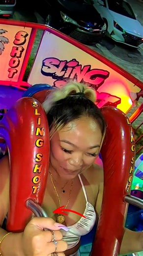 Cute girl ride 😜 Slingshot Ride Experience Slingshot ride falls #slingshotman #facebookreelsviral #comedyreels | Cuty slingshot