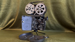 饿了吗？Elmo 双8毫米胶片摄影机