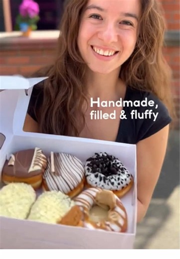 Box of 6 Filled Doboy Donuts - Hand Made - Best Seller - Vanilla, Biscoff, Oreo, Bueno, Milkybar, Galaxy Caramel #donuts #HandMade #Oreo #box #tiktokshop