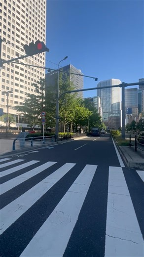 大阪駅前第3ビル前からおはようございます😃☀
