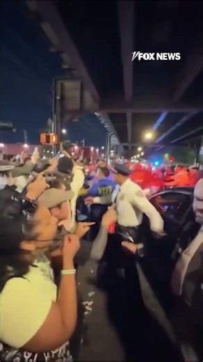 CHAOS IN NYC: Anti-ICE protesters clash with authorities