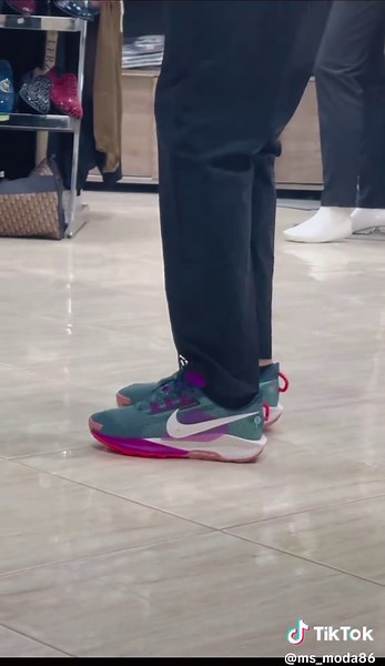 Nike ReactX MS Moda: Style Meets Performance