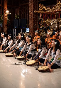 SMK Negeri 8 Surakarta Presents 'Sang Kalatidha'