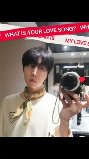 My OT7 are back 😭 There main question "What is your love song"💜💜