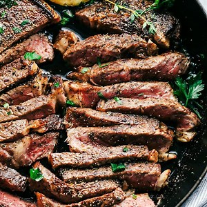 WORLD'S BEST STEAK MARINADE adds so much flavor to your juicy steak. It helps to tenderize and infuse the steak with flavor and creates the best steak ever! RECIPE HERE: https://therecipecritic.com/worlds-best-steak-marinade/ | Tried and True Recipes