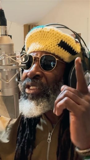 I-Taweh recording a Dubplate of his song The Capital for Little Lion Sound 🔥🔥🔥🔥 #reggae #rootsreggae #reggaeroots #littlelionsound | Little Lion Sound