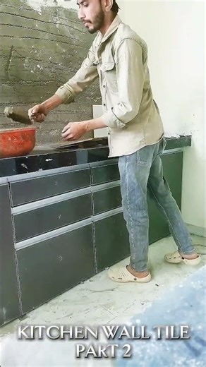 KITCHEN WALL TILE FITTING PART 2🔥💯😎#kitchenwalltiles #constrcution #viral