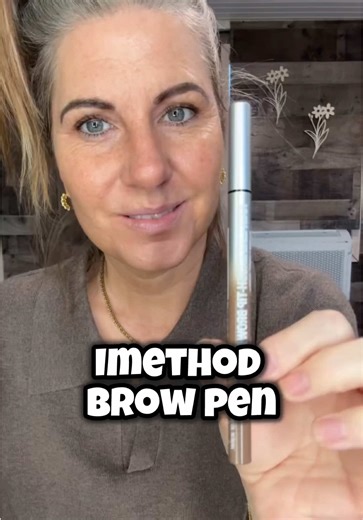 Quick and Easy Dark Brown Brow Routine