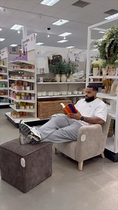 When they thought the Target runs would stop but they’re only getting better 😏🏃 @drewwalls10 #targetrun #gamedaysnacks #gamedayhaul #drewwalls #football | Target