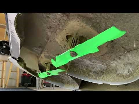 Husband does YouTube! Cubcadet ZT2 60” oil change, filter change and new blades!