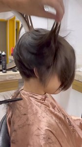 #cortedepelo #bobhaircut #shortbobcut | Women's haircuts in movies and soap operas