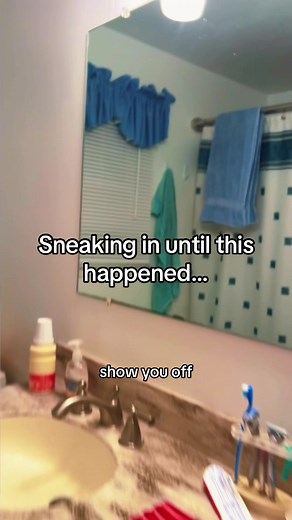 @Justin Bieber caught singing Coachella in the shower😳 #justinbieber #coachella #singing