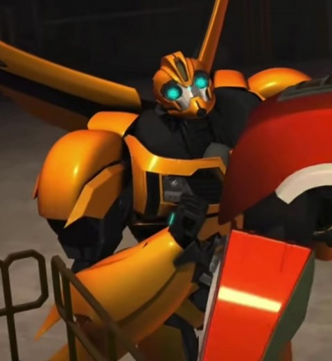 Comparing Transformers Characters: Bumblebee vs Optimus Prime