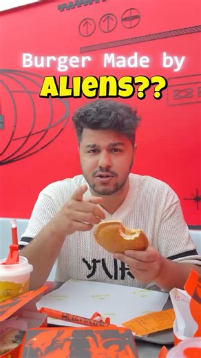 Aliens Exist? 👽 Visited an ALIEN restaurant in India #foodreview #delhifoodie