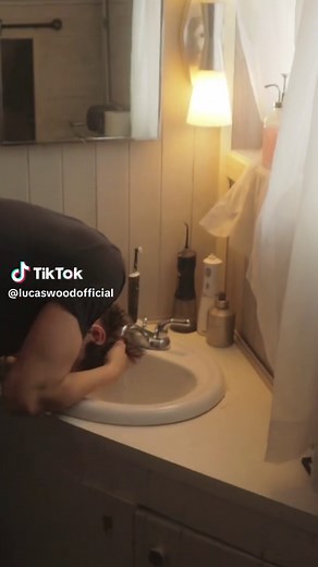 How to Fix Flat Hair: Volumizing Tips and Techniques