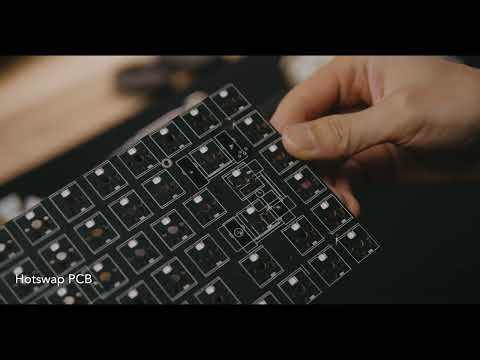 What are the Parts inside the RK ROYAL KLUDGE RK84 Macchiato White Mechanical Keyboard?