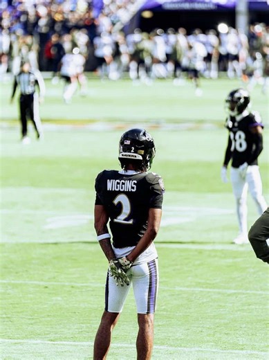 2 stay strappin shi 🔒 | #natewiggins #ravens #trending