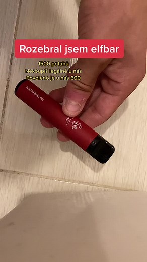 Rozebral jsem 1500 elfbar🚬❤️ #elfbar #fy #noforkids #podlaha #červená #foryou #opravář #trend #viral #sranda