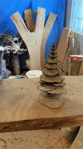 Next log up… #danmakestrees #forest #tree #homedecor #maker | Sawlog Branch Designs