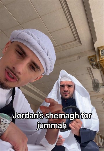 How to Wear a Shemagh for Jummah