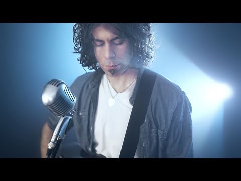 Run Away To Mars - David MeShow - 4K